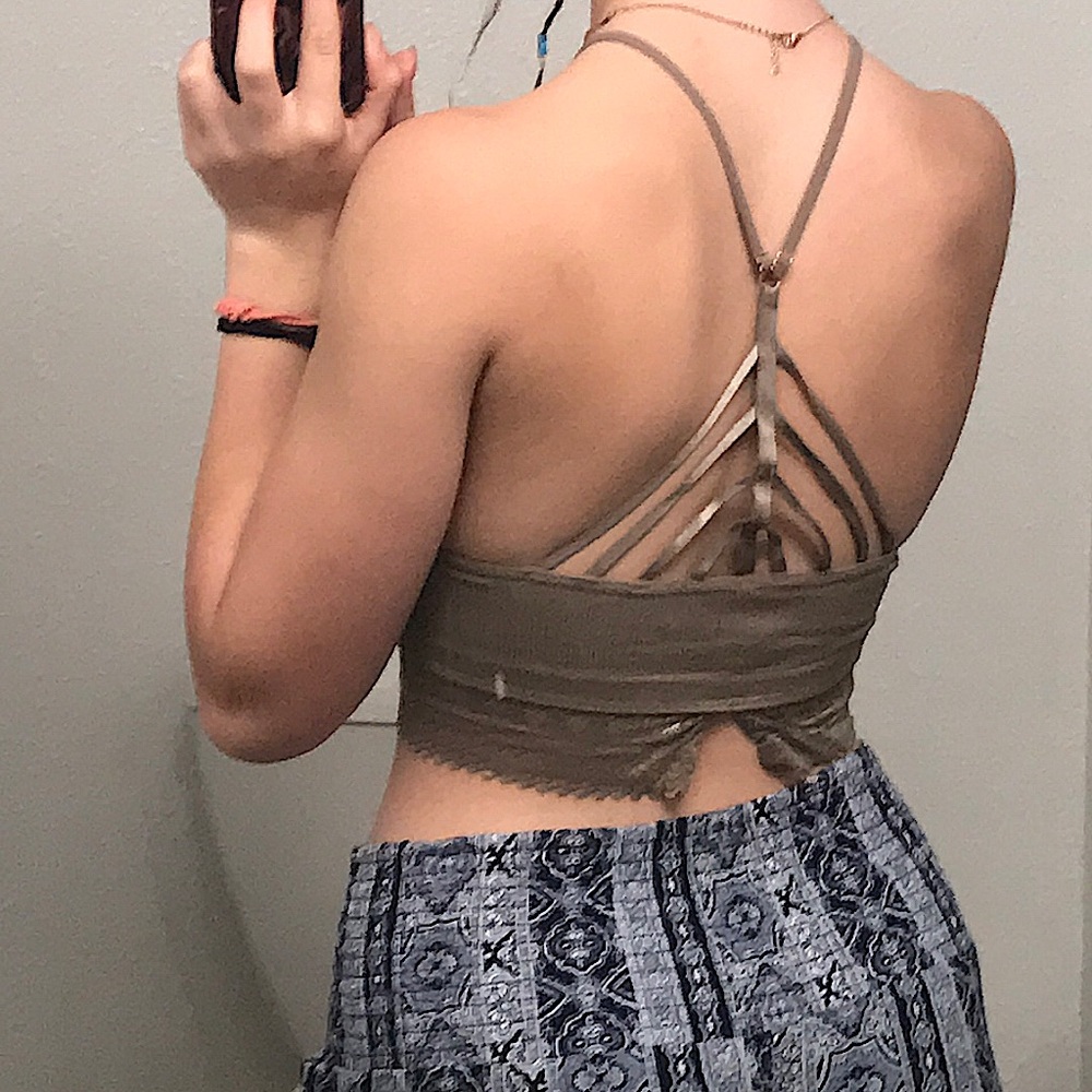 Fornia cropped fitted tank top for women. dark tan color. s/m size. - Picture 4 of 5
